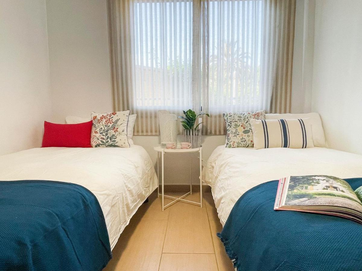 Apartamento Con Gran Patio A 1 Min De La Playa El Campello Esterno foto