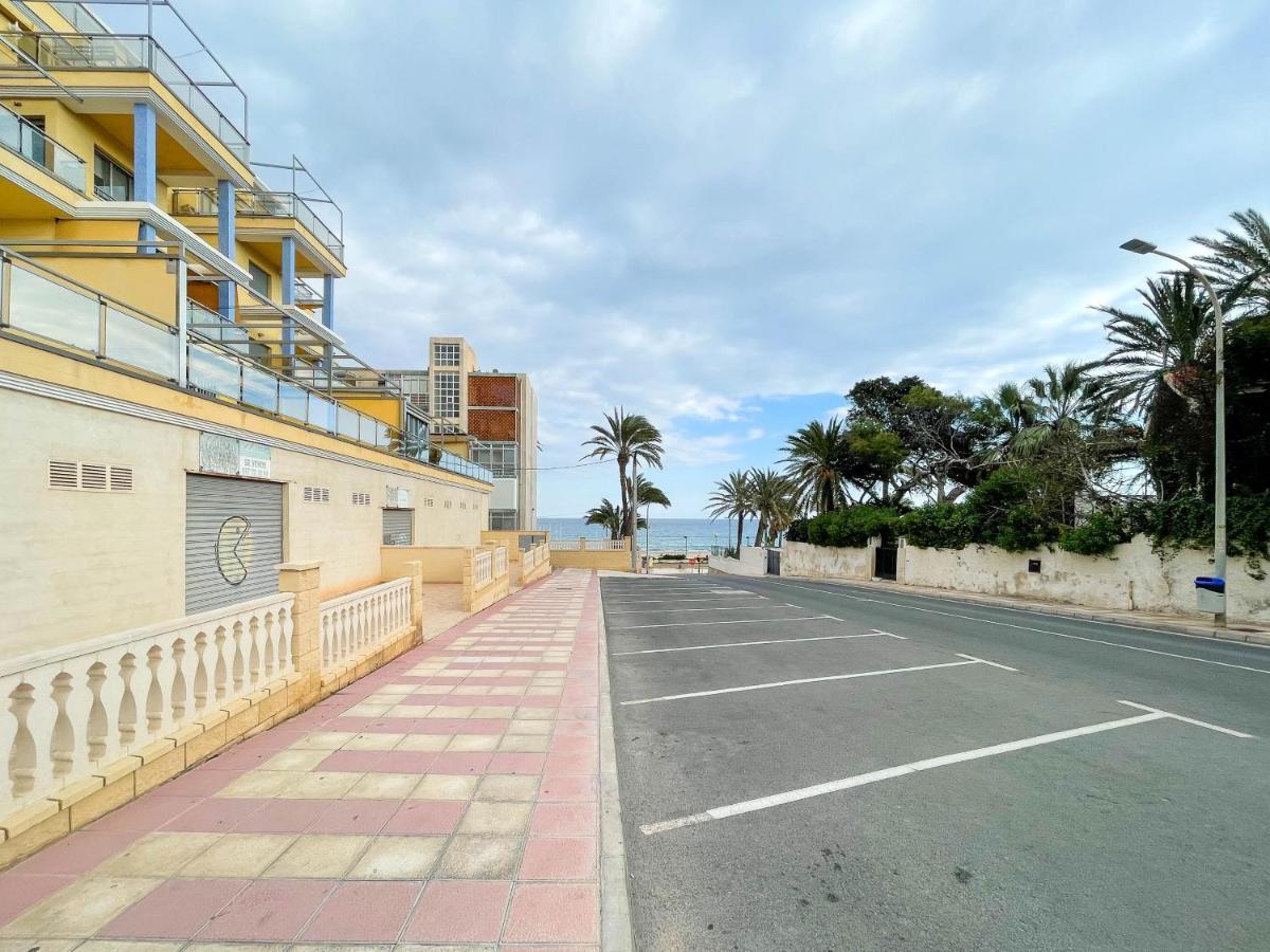Apartamento Con Gran Patio A 1 Min De La Playa El Campello Esterno foto