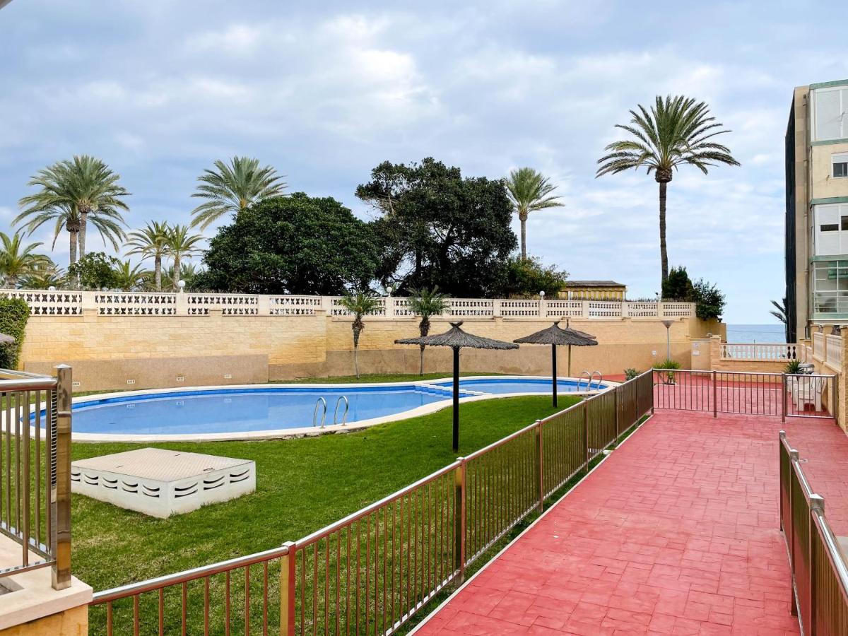 Apartamento Con Gran Patio A 1 Min De La Playa El Campello Esterno foto